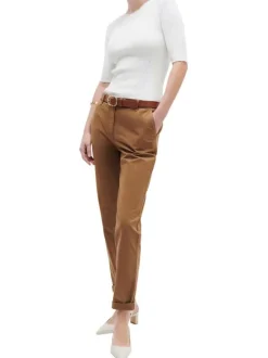 Pantalon chino camel uni avec une taille intermédiaire et 2 poches