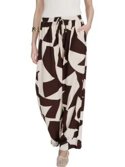 Pantalon chino chocolat et écru avec des motifs et une coupe flare