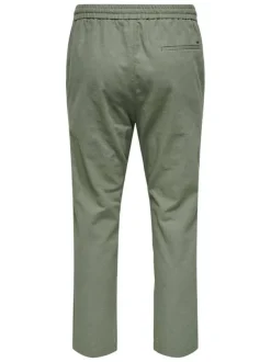 Pantalon chino crop en coton et lin mélangé vert tilleul uni avec une coupe slim