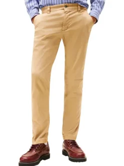 Pantalon Chino en coton beige uni avec une coupe slim à zip et à bouton