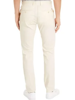 Pantalon chino en coton biologique mélangé écru uni avec une coupe slim