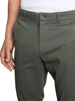 Pantalon chino en coton kaki uni pourvu de passants pour la ceinture