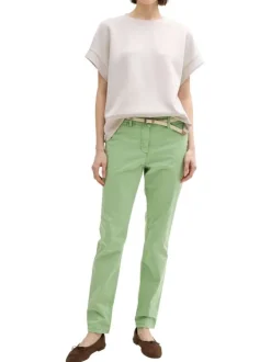 Pantalon Chino en coton mélangé vert uni avec une ceinture et une à coupe slim