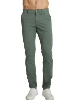 Pantalon chino en coton vert uni avec une coupe ajustée et une taille basse