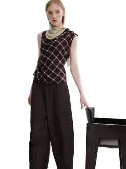 Pantalon chino en lin marron uni pourvu d'une coupe bootcut