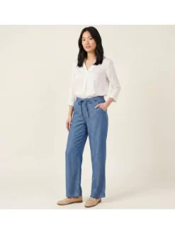 Pantalon chino gianna en coton bleu uni pourvu d'une coupe droite