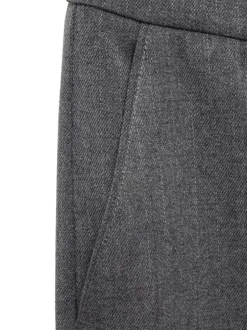 Pantalon chino gris à rayures tennis avec 4 poches et une coupe skinny