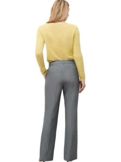 Pantalon chino gris uni avec une coupe droite muni d'un zip et d'une agrafe