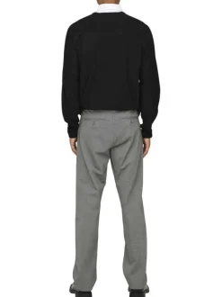 Pantalon Chino gris uni avec une coupe droite à zip et à bouton