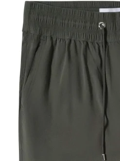Pantalon chino kaki uni avec une coupe droite et une taille élastiquée