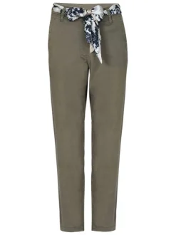 Pantalon chino kaki uni avec une coupe slim et une ceinture en tissu à la taille