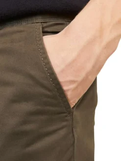 Pantalon chino Marco Bowie en coton mélangé marron uni avec une coupe slim
