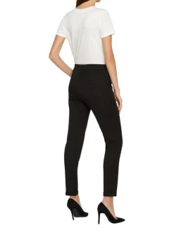 Pantalon Chino Maya noir uni à coupe slim avec des poches passepoilées