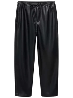 Pantalon chino noir en simili cuir pourvu d'une taille élastiquée