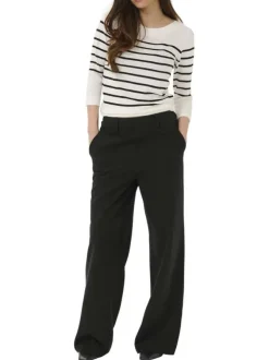 Pantalon Chino noir uni avec une coupe large et des passants pour ceinture