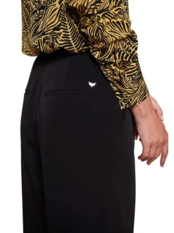 Pantalon Chino noir uni coupe droite et logo iconique de la marque