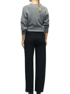 Pantalon chino noir uni pourvu d'une taille élastiquée et d'une coupe droite