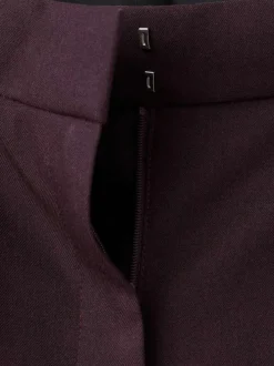Pantalon chino violet uni avec une coupe bootcut et 4 poches
