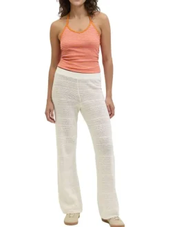 Pantalon en coton blanc uni en maille ajourée pourvu d'un coupe droite