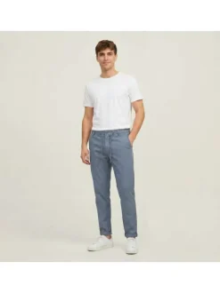 Pantalon en coton bleu imprimé avec une coupe chino et poches latérales