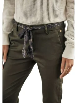 Pantalon en coton kaki uni style 4 poches, à coupe Chino slim