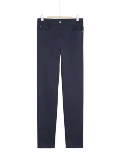 Pantalon en coton mélangé marine avec une coupe slim et une taille intermédiaire