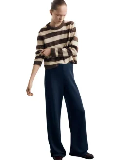 Pantalon jogging marine uni avec une coupe droite et une taille élastiquée