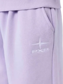 Pantalon jogging mauve uni avec une coupe droite et une taille élastiquée
