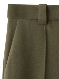 Pantalon kaki uni avec une coupe droite et une taille mi-haute
