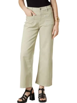Pantalon kaki uni pourvu d'une coupe droite et de multiples poches