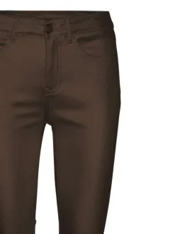 Pantalon marron uni avec un effet enduit pourvu de multiples poches