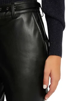 Pantalon noir 7/8éme en simili cuir à coupe slim et taille haute