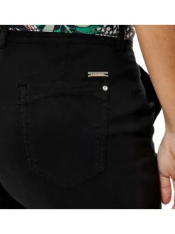 Pantalon noir uni avec une coupe chino et des poches arrières plaquées