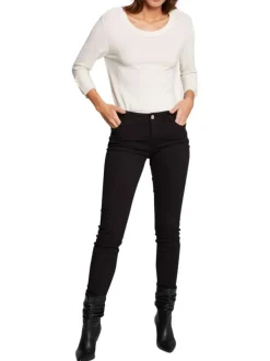 Pantalon noir uni avec une coupe slim et une taille intermédiaire
