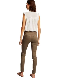 Pantalon 5 Poches kaki uni avec une coupe slim et des liserés