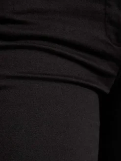 Pantalon 5 Poches noir uni à coupe slim avec des rivets chromés