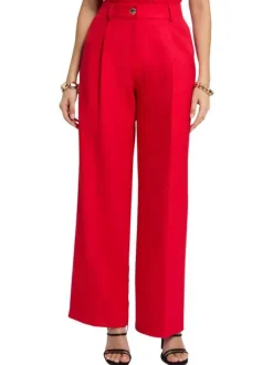 Pantalon rouge uni pourvu d'une coupe large et de détails plissés