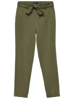 Pantalon vert pourvu d'une coupe droite et d'une taille élastiquée