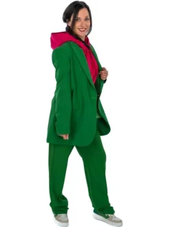 Pantalon vert uni avec une coupe chino et poche droite à l'arrière