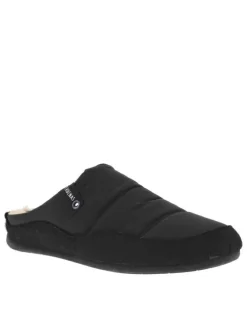 Pantoufles mules noires avec le coup de pied matelassé et feutrine noire