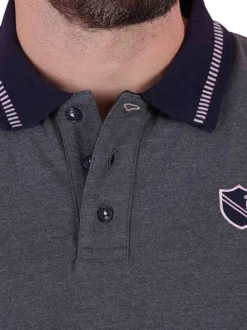 Polo anthracite uni avec une coupe droite un col à revers et des manches longues