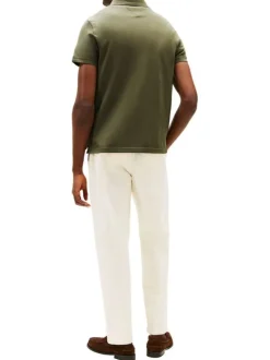 Polo en coton biologique kaki avec un col à rabats et des manches courtes