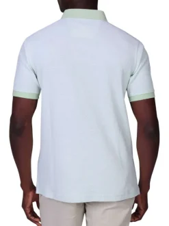 Polo en coton biologique vert d'eau à coupe droite pourvu d'un col boutonné