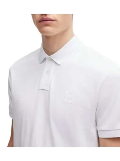 Polo en maille piquée blanc à coupe ajustée et à manches courtes avec logo