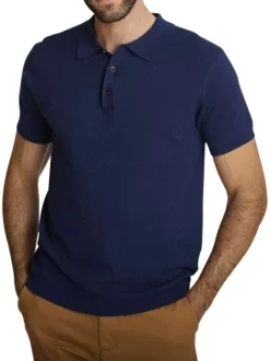 Polo marine à coupe droite pourvu d'un col boutonné et de manches courtes