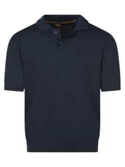 Polo marine en maille piquée avec une coupe droite et un col à revers