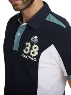 Polo marine uni avec une coupe ajustée ainsi qu'un col boutonné