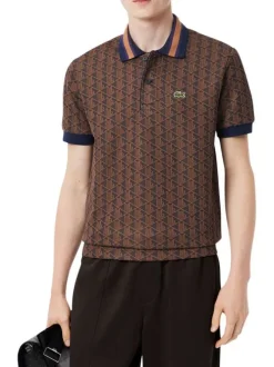 Polo rouille fantaisie avec un col boutonné et des manches courtes