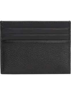 Porte-cartes en cuir noir aspect grainé pourvu du nom de la marque