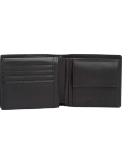 Portefeuille en cuir noir aspect grainé pourvu du nom de la marque